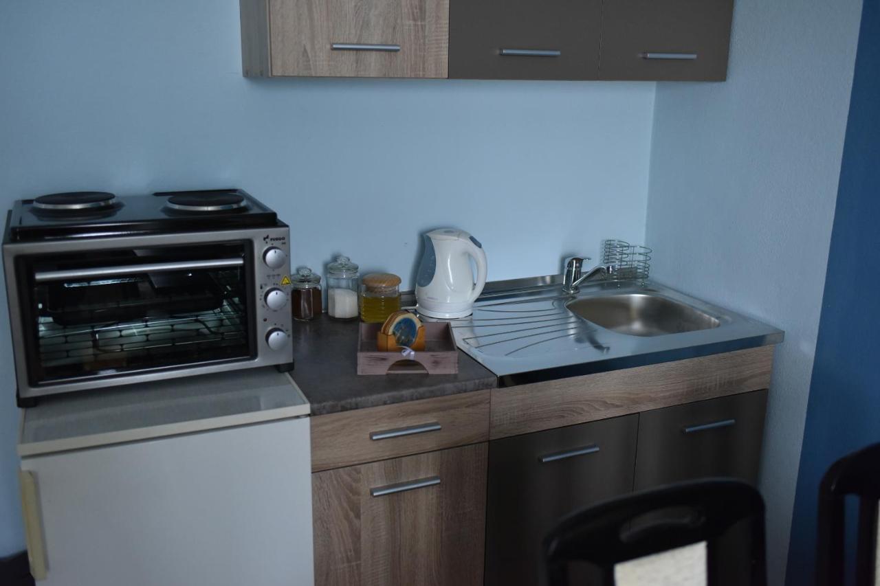 Blue House Apartment Ni エクステリア 写真