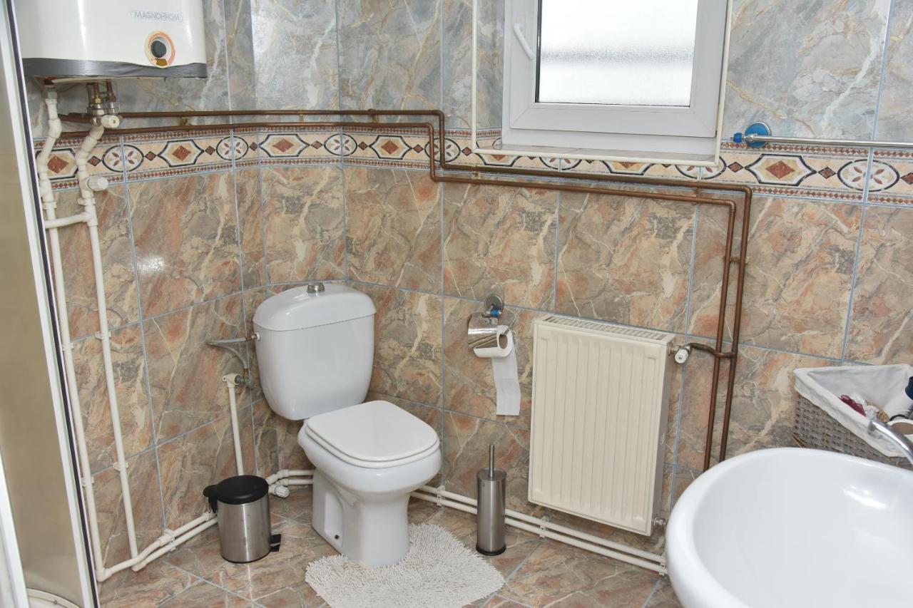 Blue House Apartment Ni エクステリア 写真