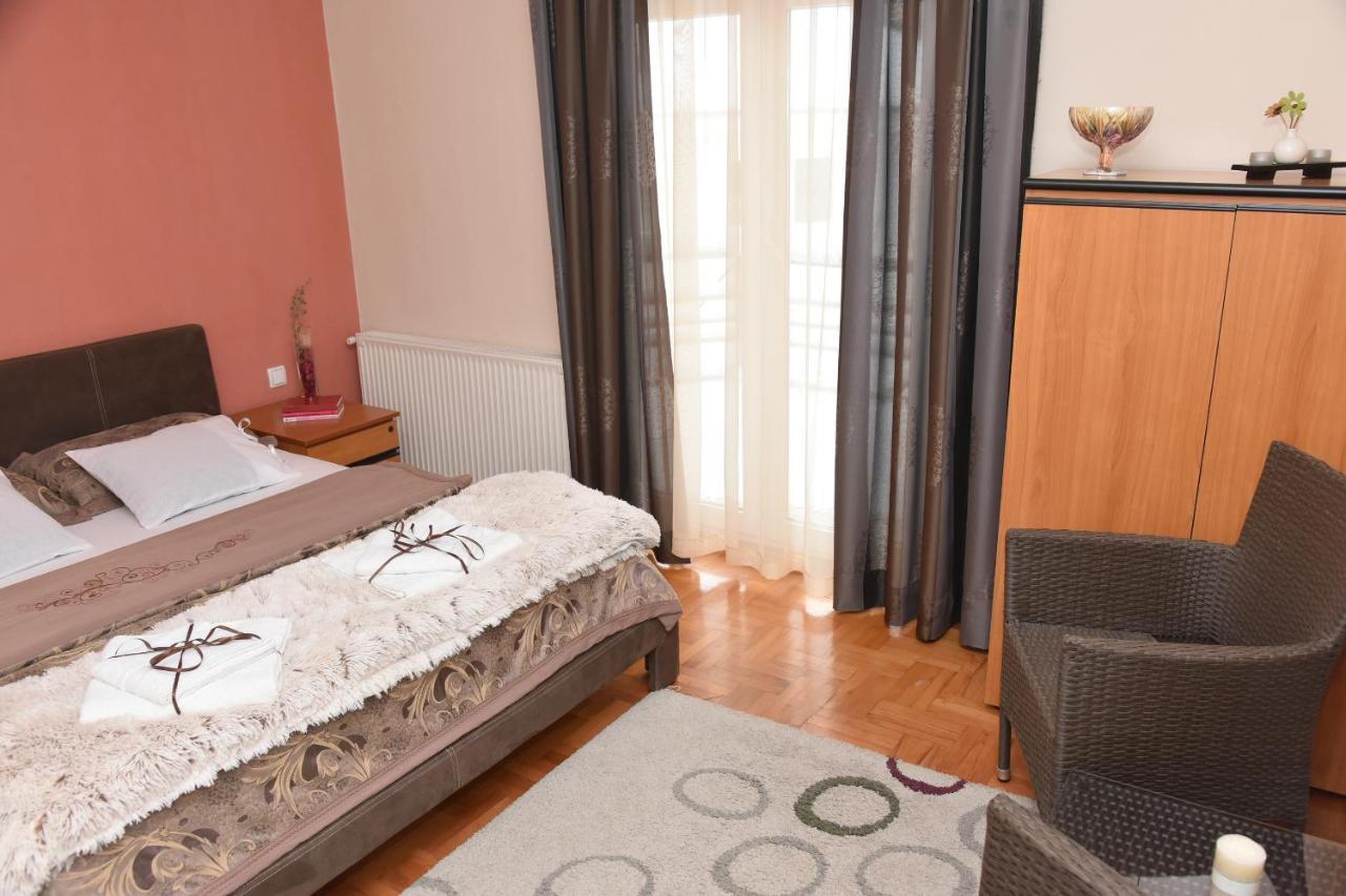 Blue House Apartment Ni エクステリア 写真