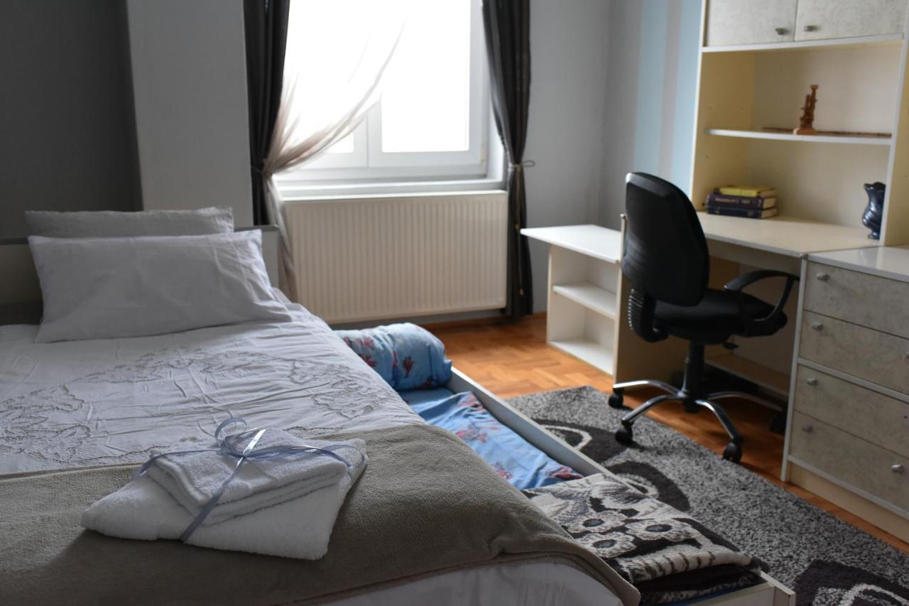 Blue House Apartment Ni エクステリア 写真